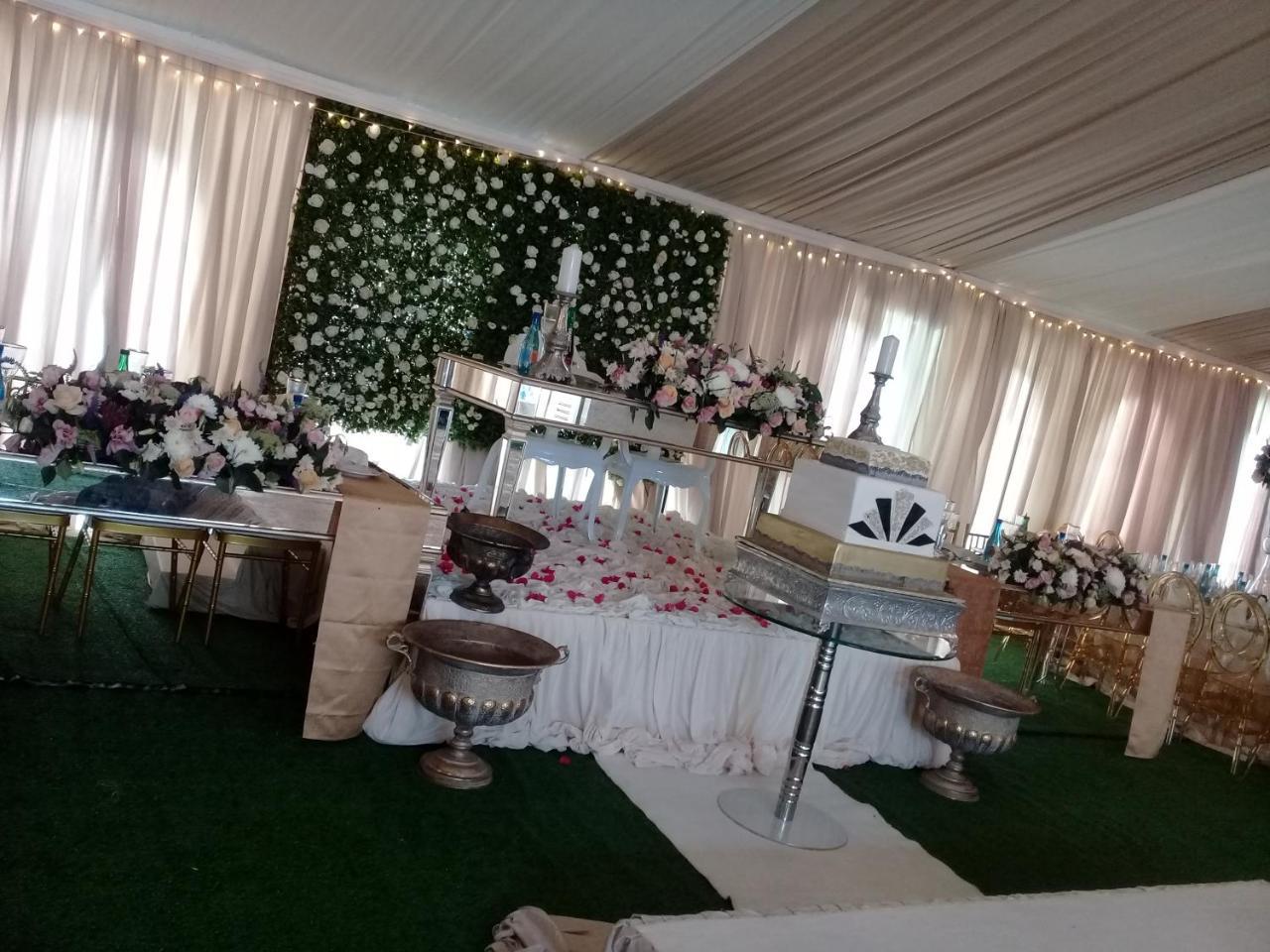 Dwaleni Farm Lodge Matsapha Bagian luar foto